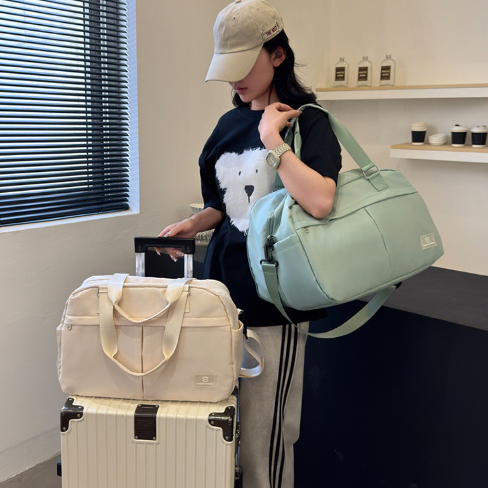 Expandable Weekender Bag